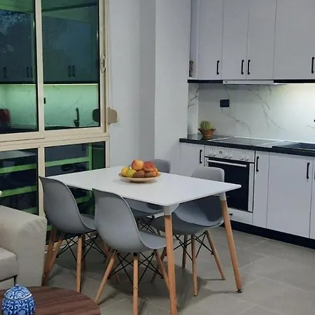Sea Breeze 아파트 Vlorë