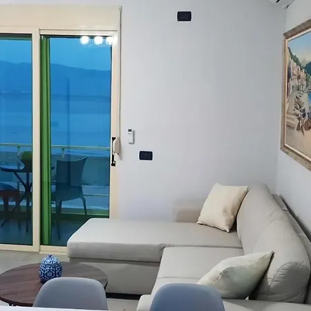 Sea Breeze * Vlorë