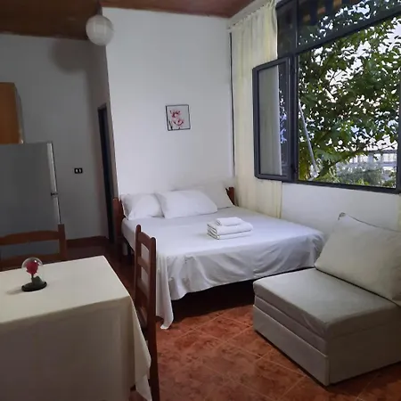Sea Breeze 1 Apartment Vlore